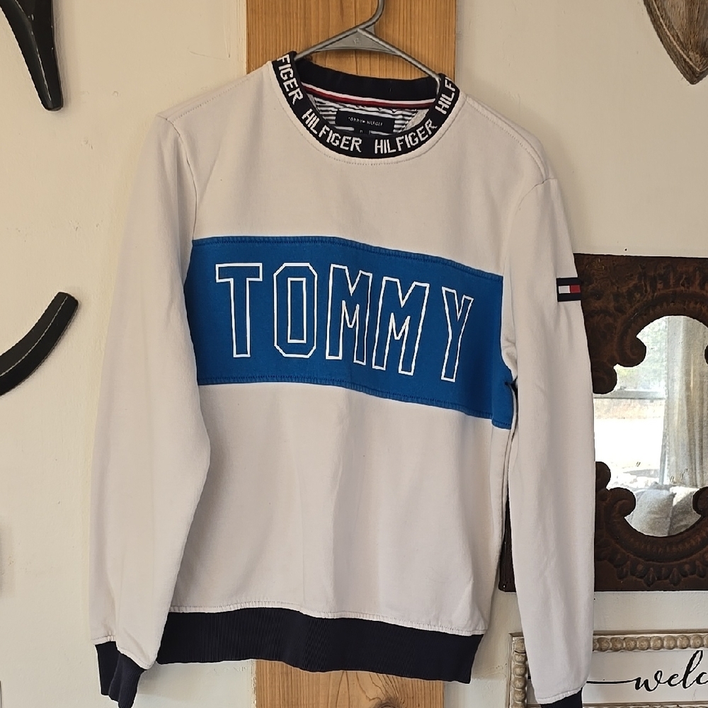 Tommy Hilfiger White and Blue Sweater